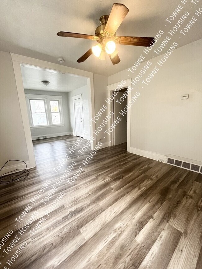 Foto del edificio - 2099 Niagara St