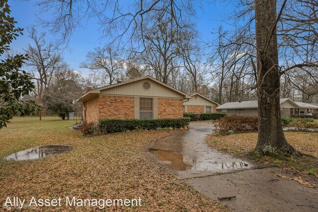 Building Photo - 4 br, 2.5 bath House - 930 Empire Circle