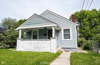 Building Photo - 4617 Norwaldo Ave