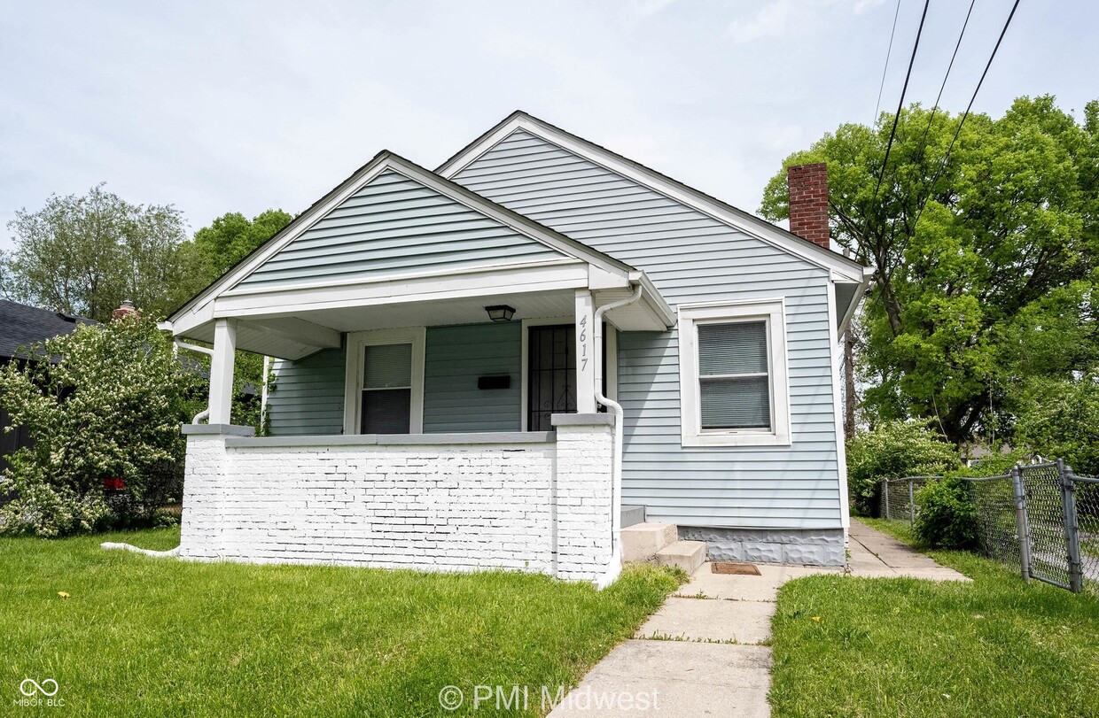 Foto principal - 4617 Norwaldo Ave