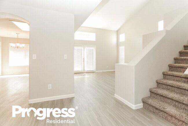 Foto del edificio - 7304 Hoss Pl