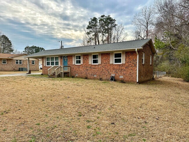 Building Photo - 3751 Richlands Hwy