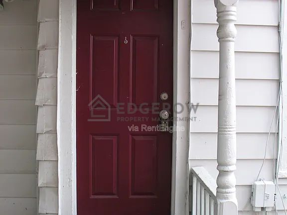 Foto del edificio - 635 Lafayette Ave NE