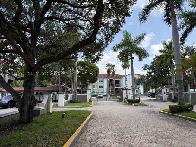 Foto del edificio - 6861 SW 44th St