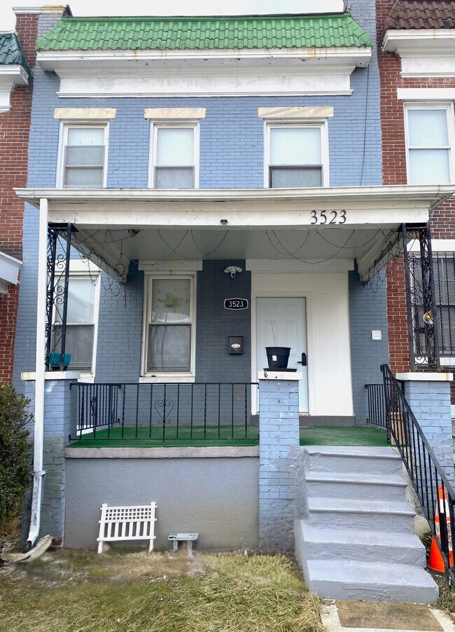 Foto del edificio - 3523 Edmondson Ave