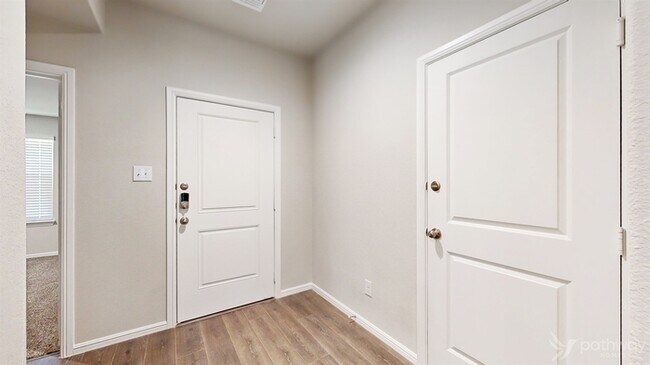 Building Photo - 1616 Gatesville Ct