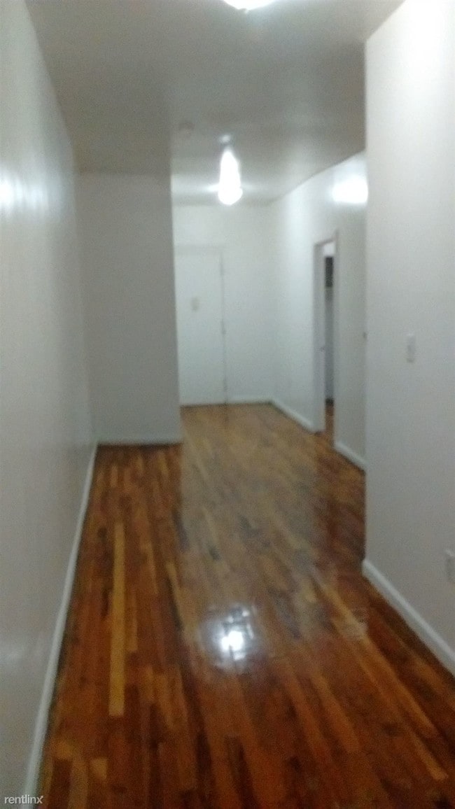 Building Photo - 460 W 152nd St