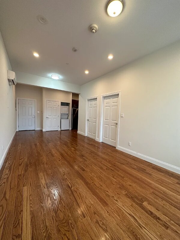 Foto del edificio - 157 Post Ave