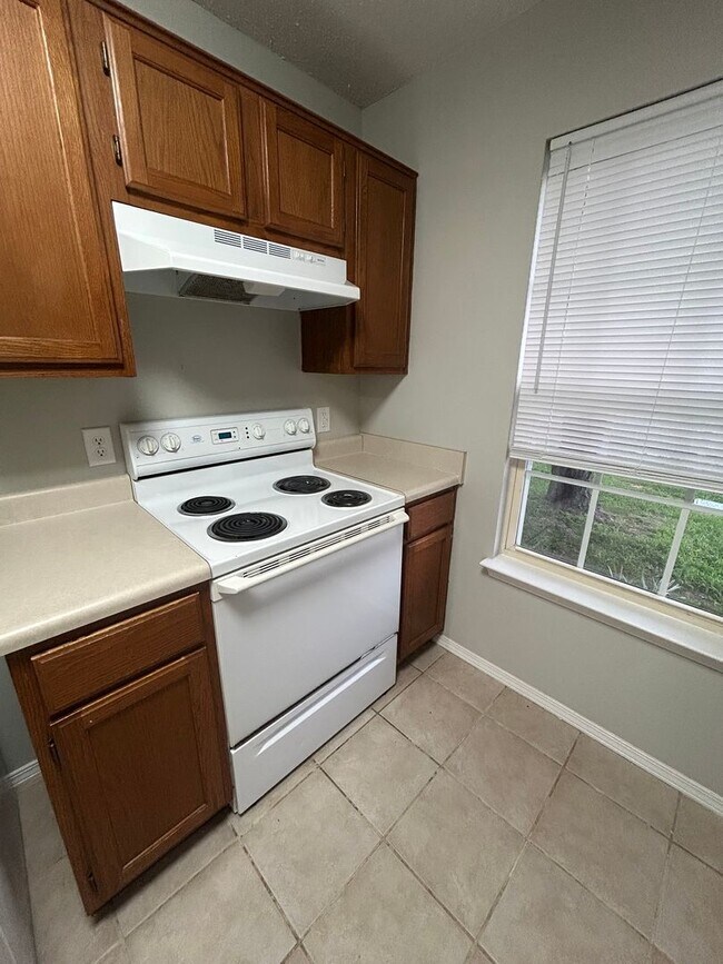 Foto del edificio - 3404 SW Landau Ct