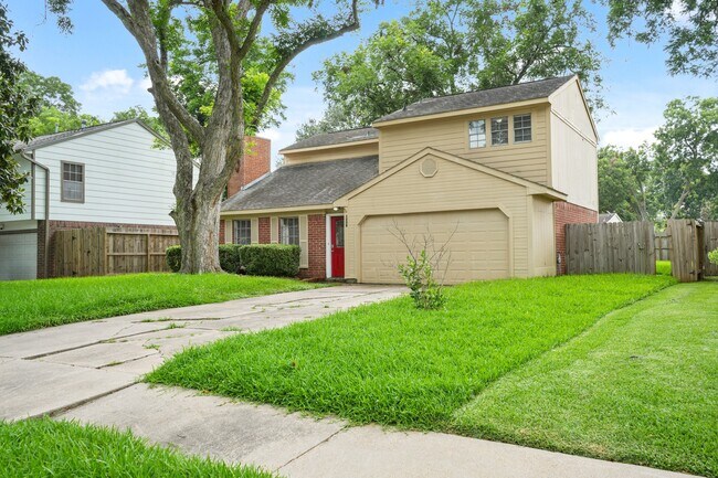 Foto del edificio - 1206 Mayweather Ln