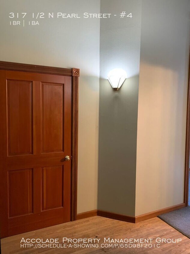 Foto principal - 408 1/2 N Pearl St
