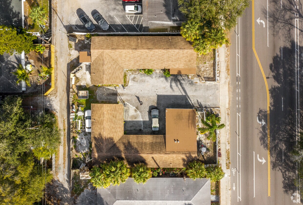 Aerial Photo - 2018 Dr. Martin Luther King Jr St N