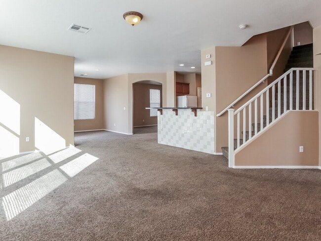 Foto del edificio - 1021 Equator Ave