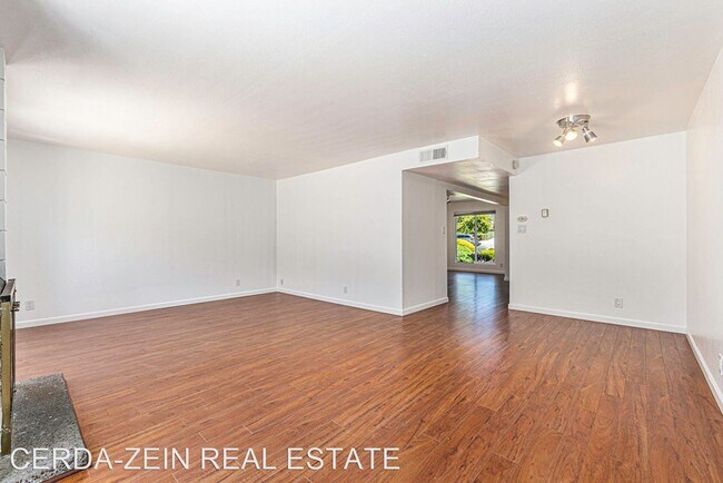 Building Photo - 4 br, 2.5 bath House - 1037 Verdemar Drive...