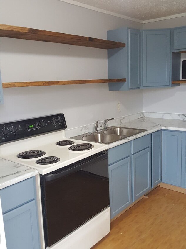 220 N Blair St, Lebanon, IN 46052 Townhome Rentals in Lebanon IN