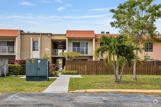 Building Photo - 4900 NW 79th Ave