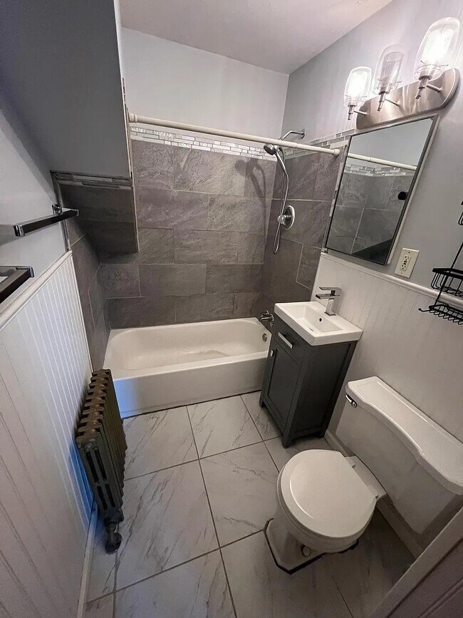 Bathroom - 2424 5th Street NE