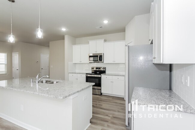 Building Photo - 111 Spring Knoll Drive Charlotte NC