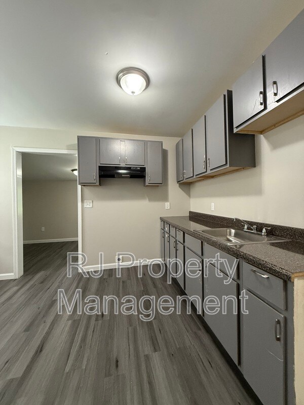 Foto del edificio - 1661 Patton St