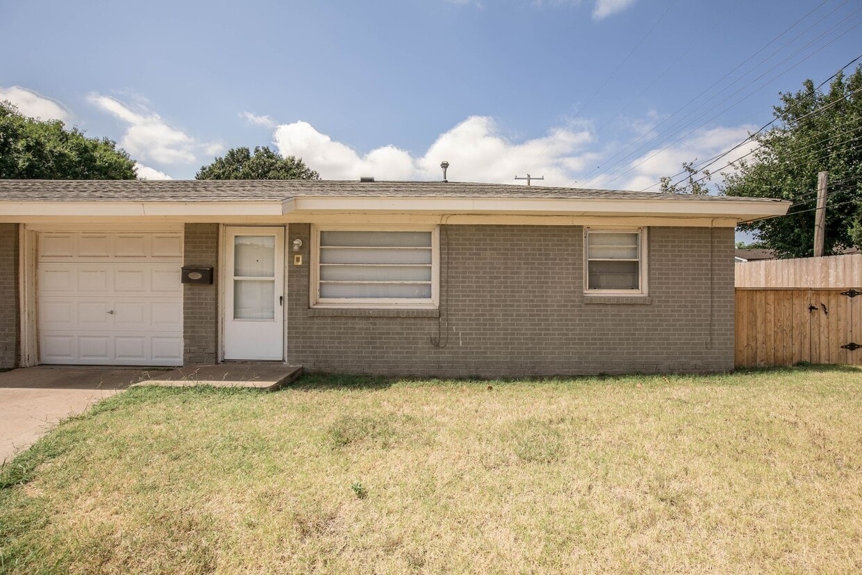 2308 62nd St, Lubbock, TX 79412 House Rental in Lubbock, TX