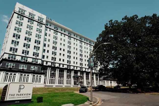 Foto del edificio - Parkview Apartments