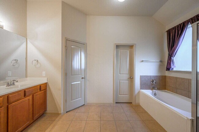 Foto del edificio - Charming home in Pearland!
