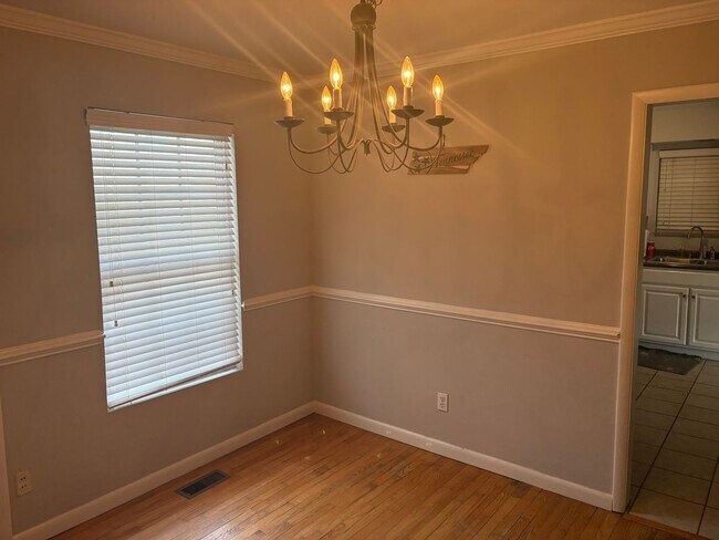 Foto del edificio - Charming 3BR/ 2BA Home in a Prime Location...