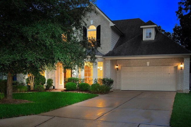 Building Photo - 6 E Scribewood Cir