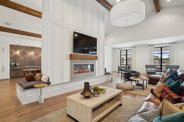 Foto del edificio - 4700 W Spring Creek Pkwy