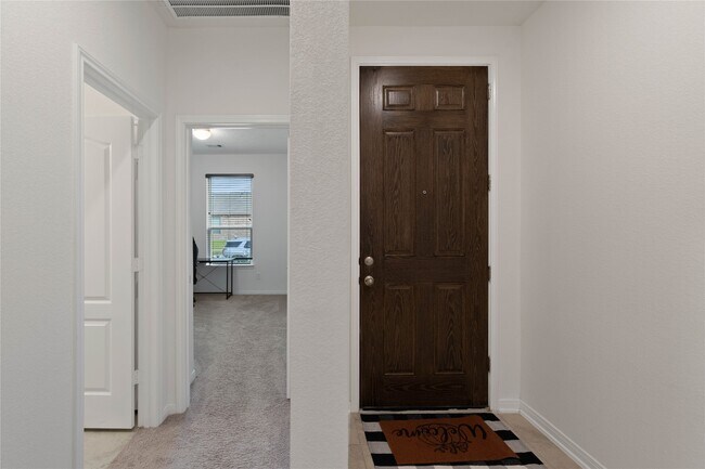 Foto del edificio - 4007 Mossy banks Ln