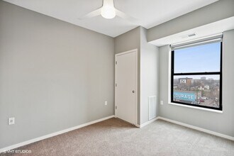 Interior Photo - Lago Apartments