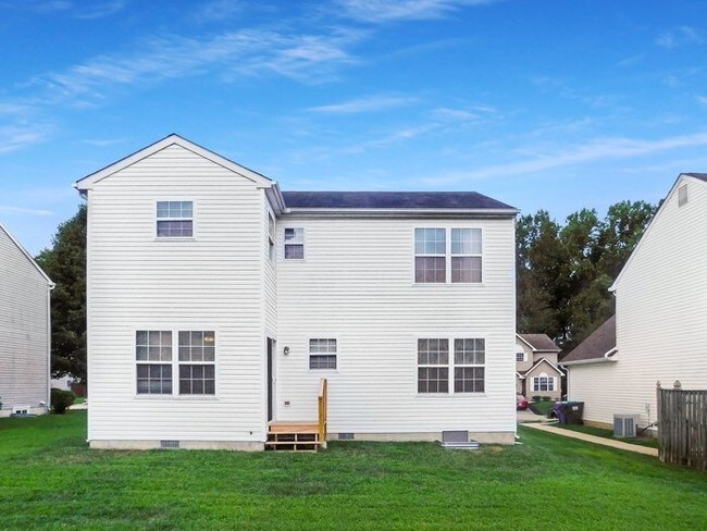 Foto del edificio - 10324 Cassidy Ct