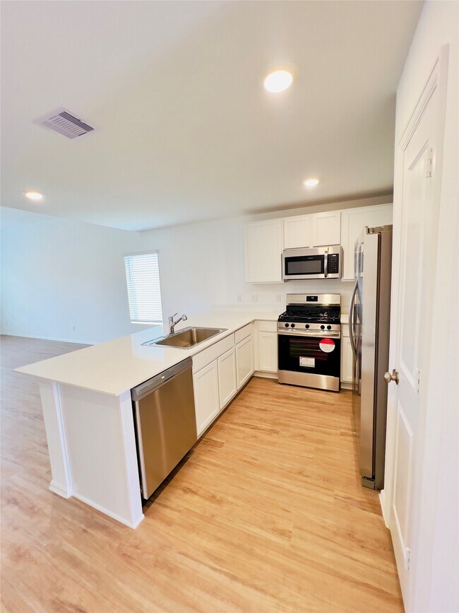 Foto del edificio - 27142 River Birch Ridge Dr