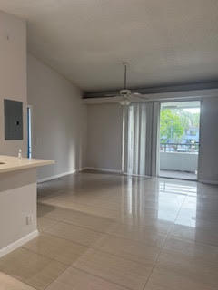 Building Photo - 651 Lyons Rd