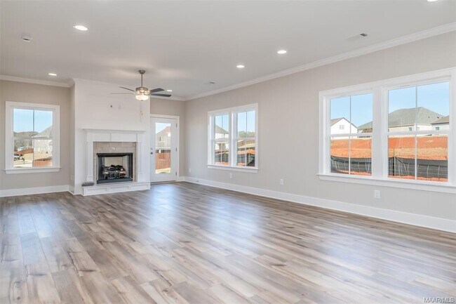 Foto del edificio - 1475 Tullahoma Dr
