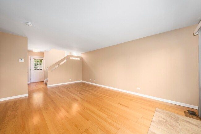 Foto del edificio - 169 Port Royal Cir