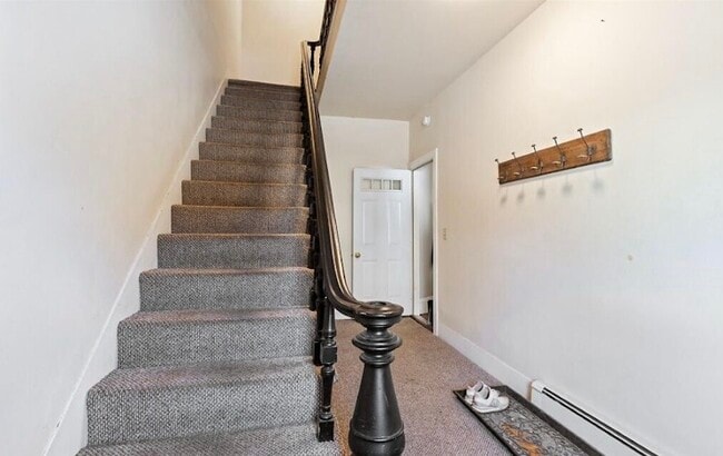 Building Photo - 70 High St