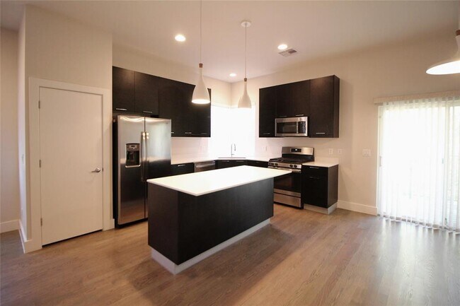 Building Photo - 4503 Rawley St