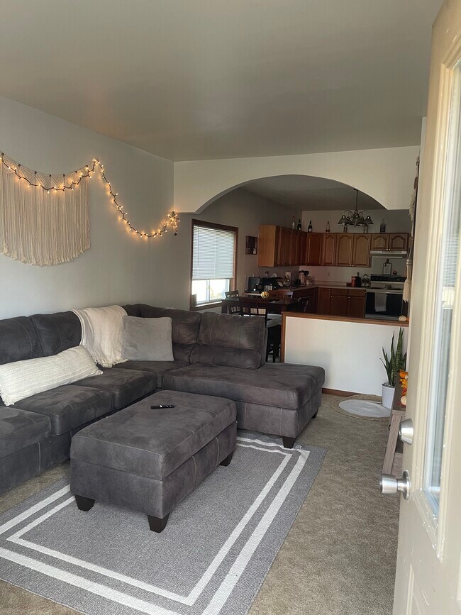 1024 Farnam St Unit 1024, La Crosse, WI 54601 Apartments in La Crosse