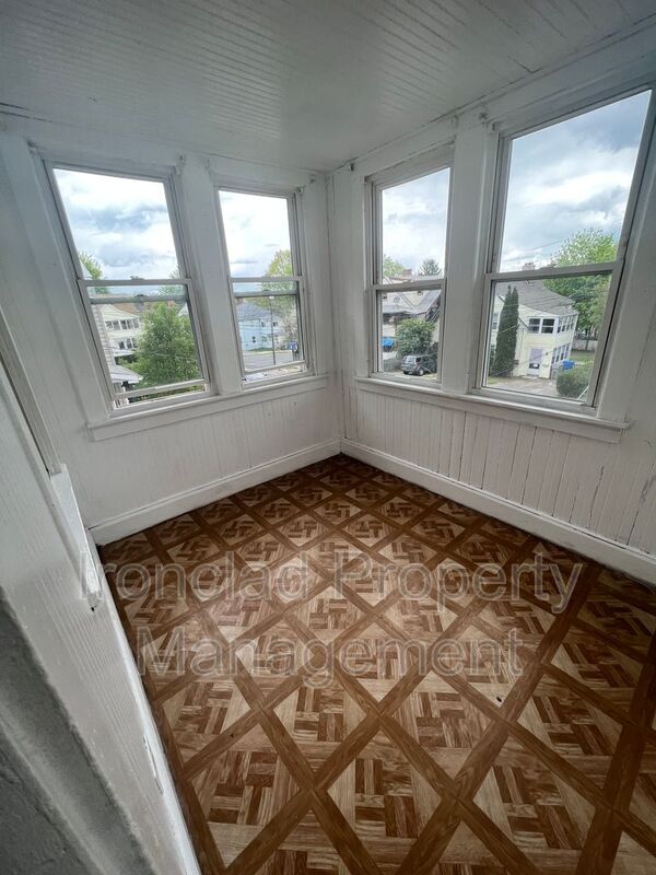 10 Woodbine St Unit Floor 2, Bristol, CT 06010 Condo for Rent in