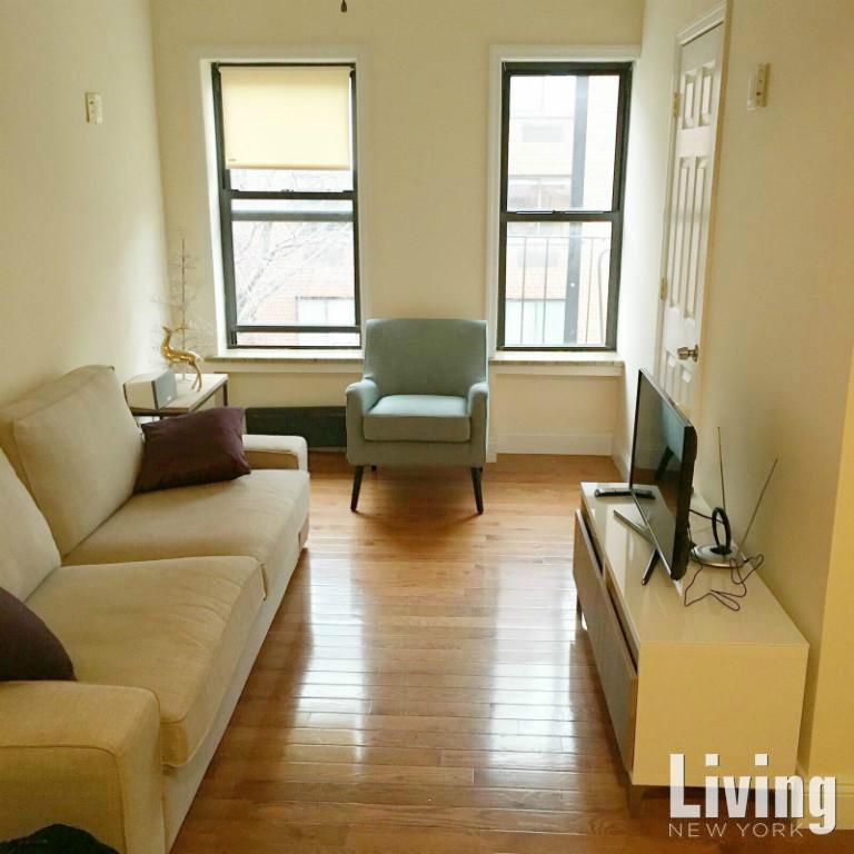 Primary Photo - 448 W 46th St