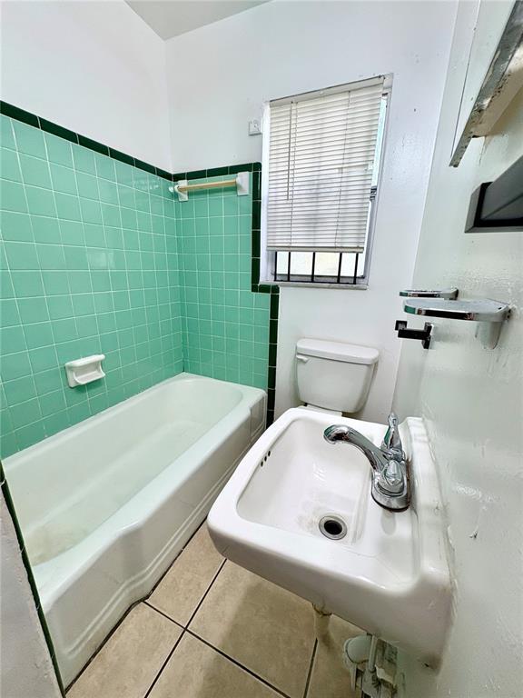 Foto del edificio - 1741 W Spruce St