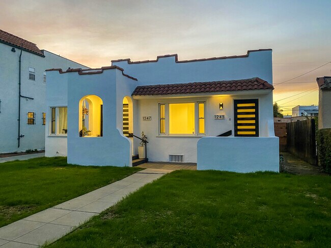 Building Photo - 1245 S Tremaine Ave