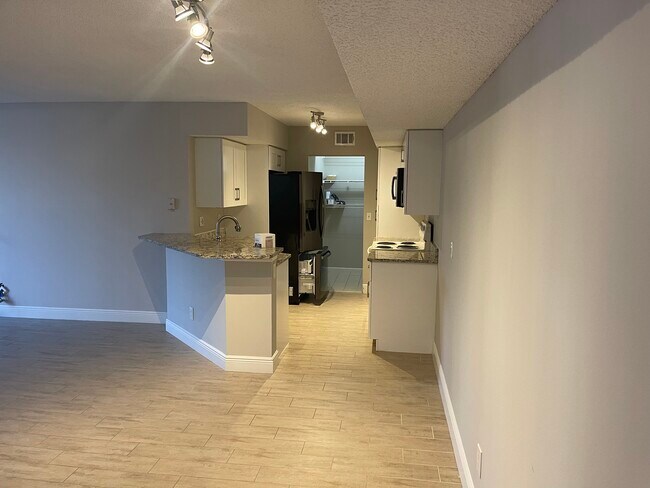 Comedor y cocina - 13561 Eagle Ridge Dr