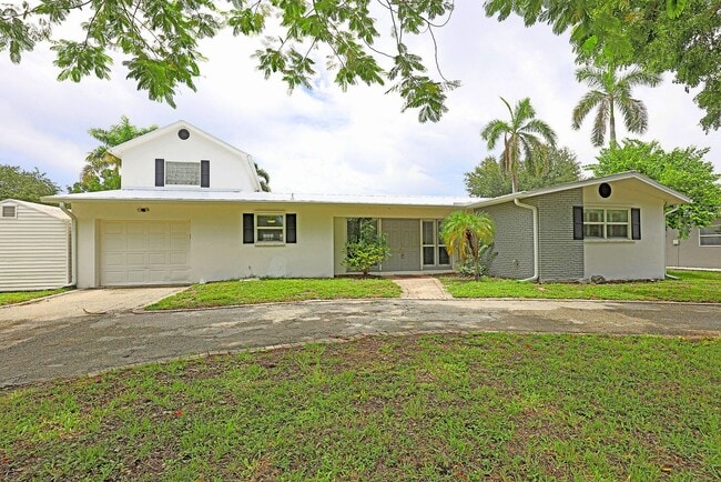 Building Photo - 1353 Stadler Dr