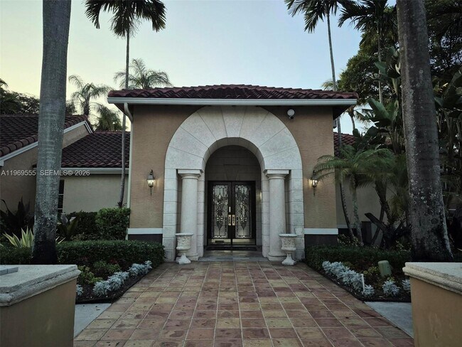 Foto del edificio - 2163 Renaissance Blvd