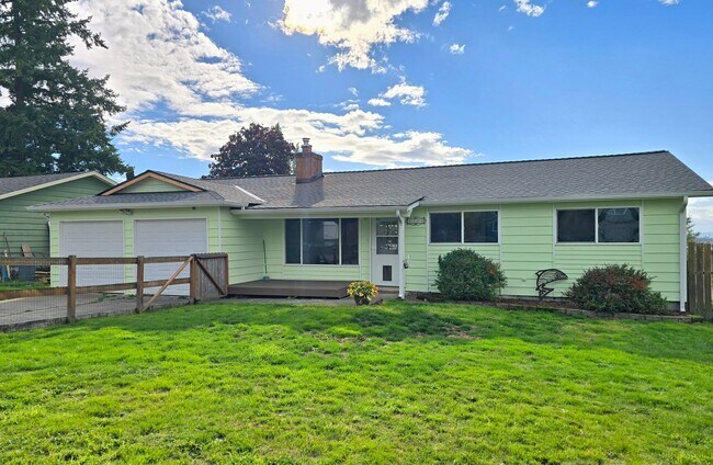 Foto del edificio - 3 Bedroom Home in Marysville Available Now!