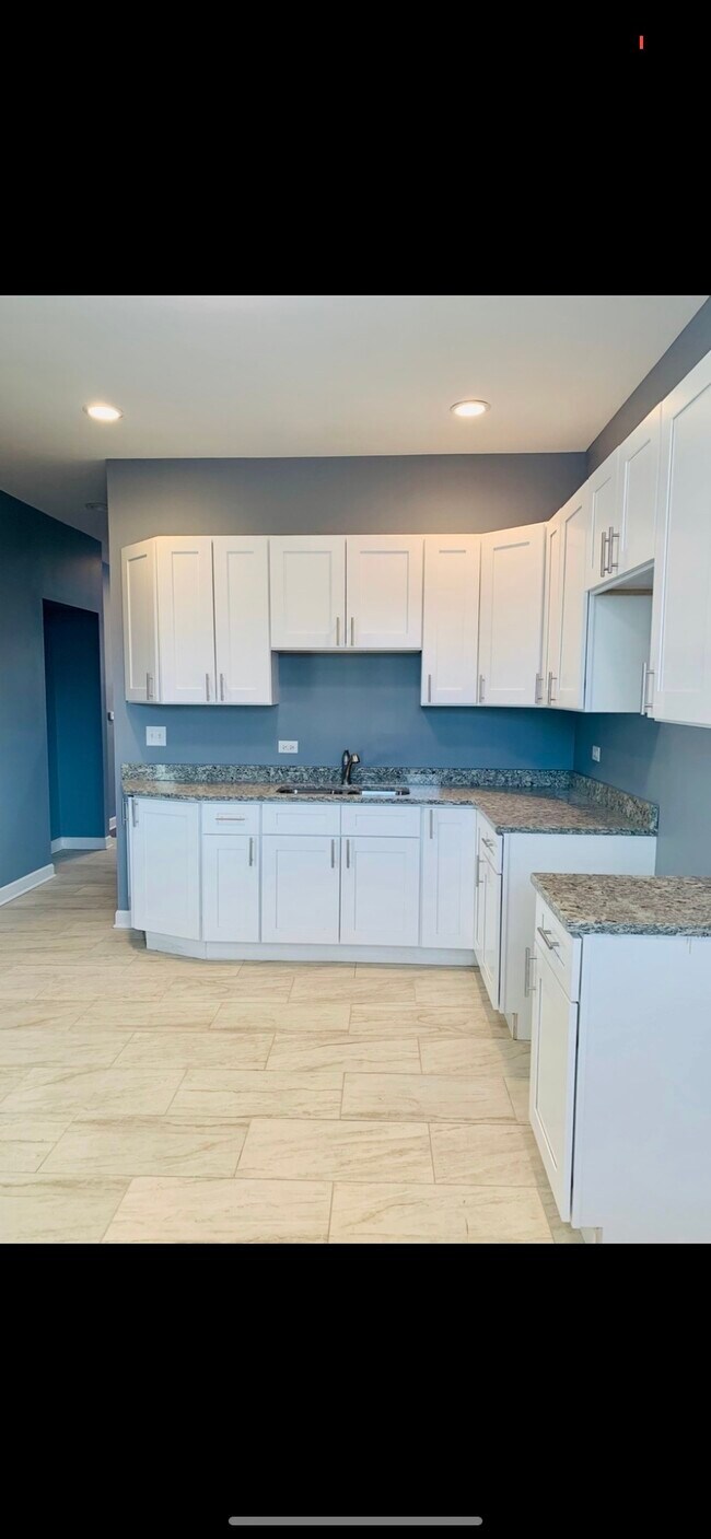 Foto del edificio - 7026 S Justine St