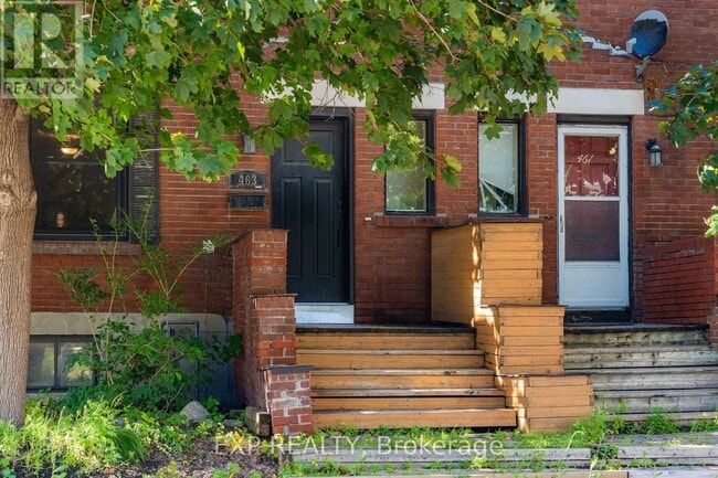 Building Photo - 463 Slater St.