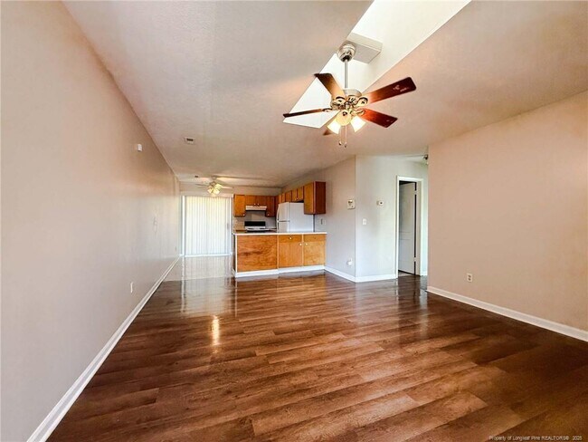 Foto del edificio - 6628 Bailey Lake Rd